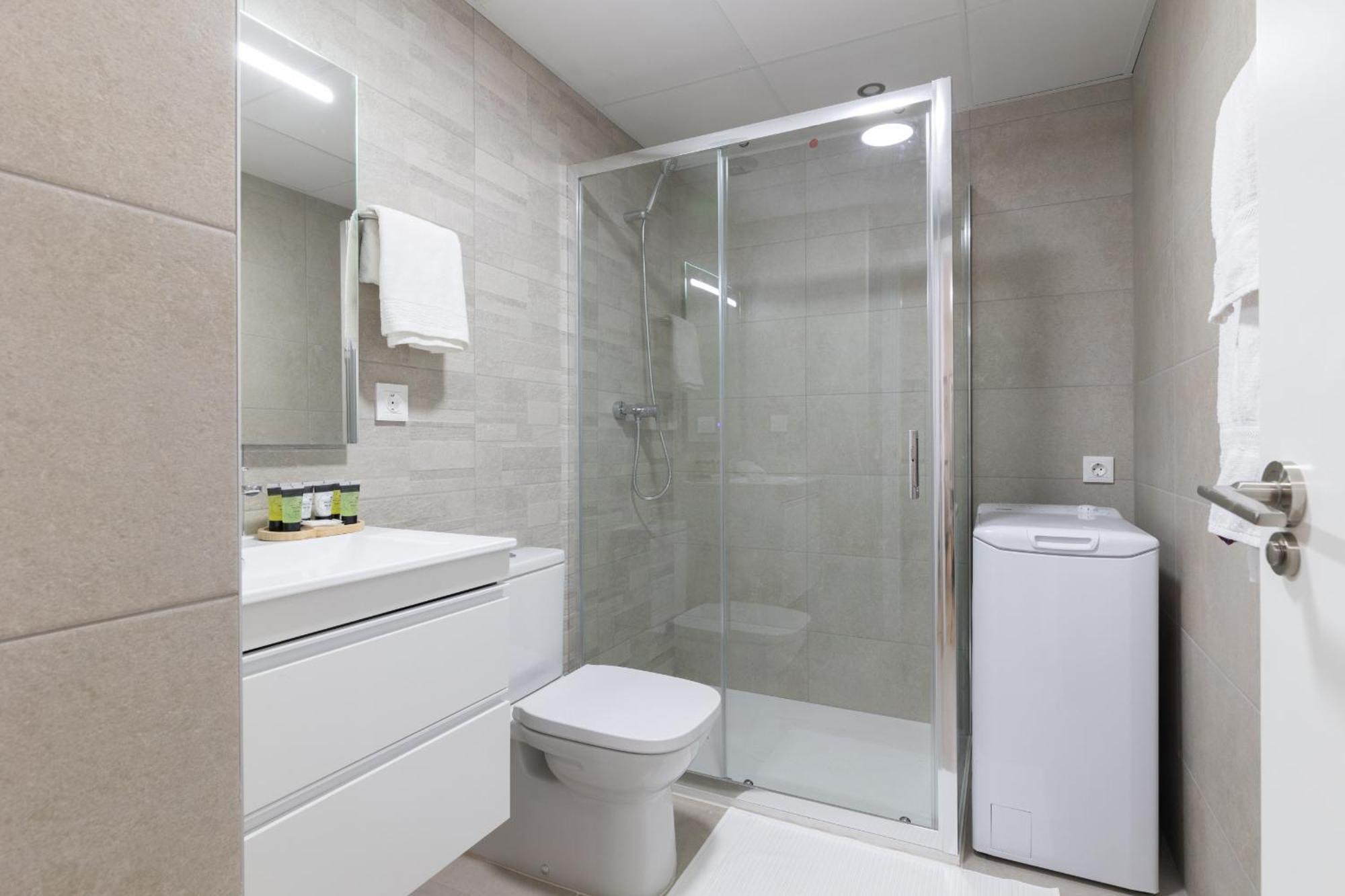 Dormforyou Arena Standard Valensiya Dış mekan fotoğraf